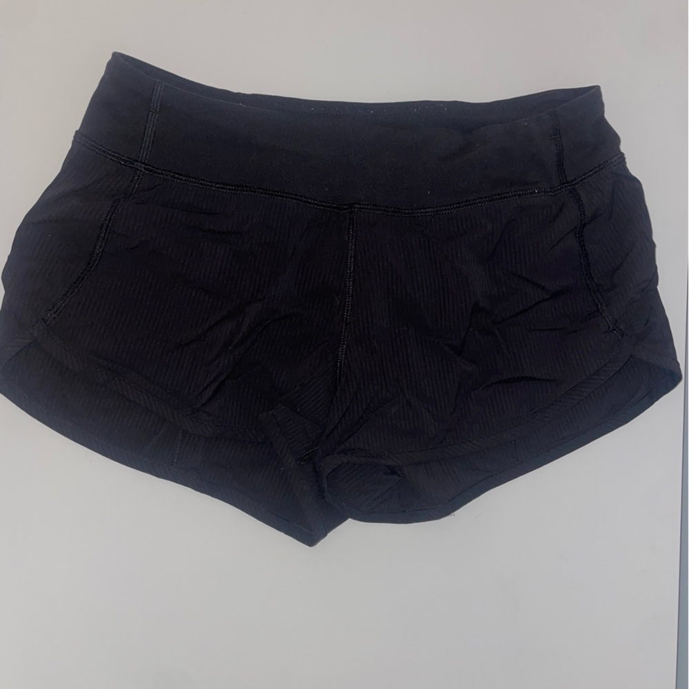 Ivivvia shorts